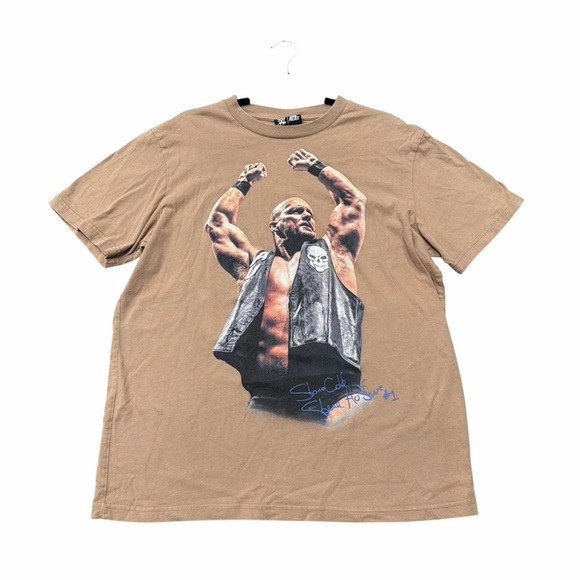 WWE Other - WWE Stone Cold Steve Austin Graphic Tee Size Large Tan Shirt
